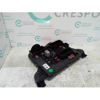 CAJA RELES / FUSIBLES 13277318  - miniatura 1