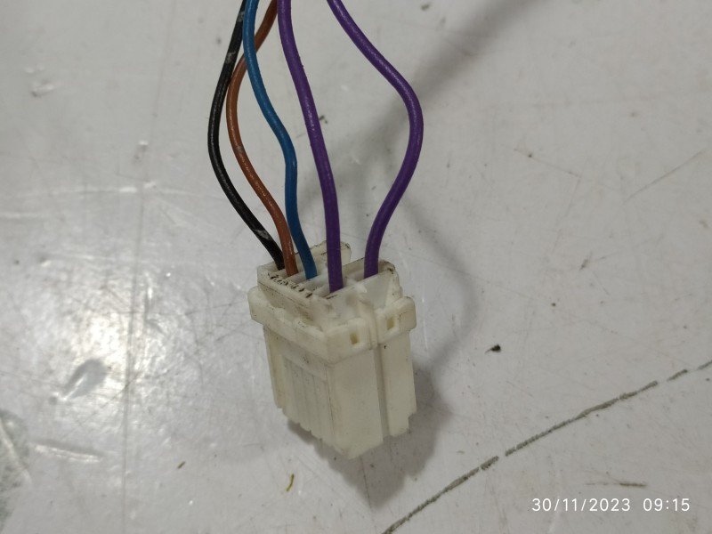 RETROVISOR DERECHO  - imagen 3