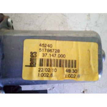 ELEVALUNAS DELANTERO DERECHO 517867728  - miniatura 2