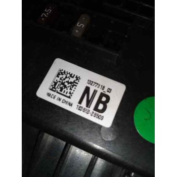 CAJA RELES / FUSIBLES 13277318  - miniatura 3