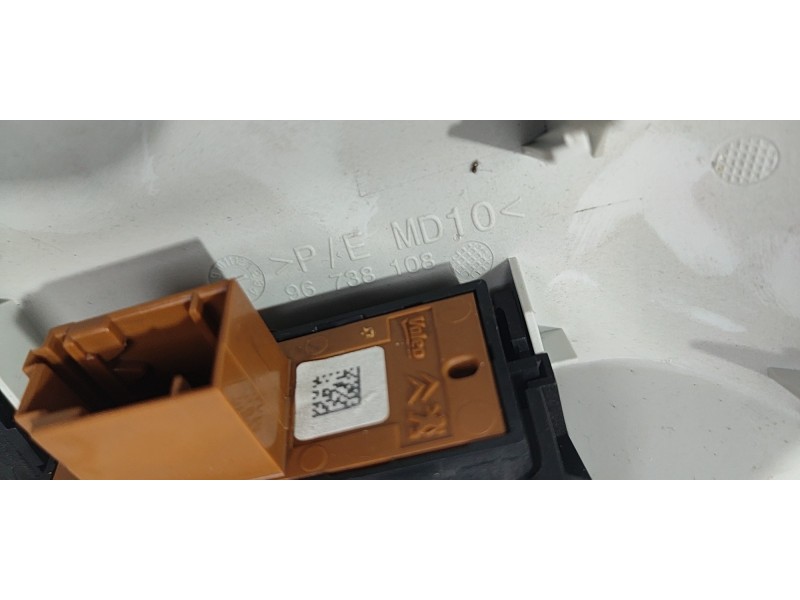 LUZ INTERIOR 96738108  - imagen 3