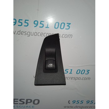 MANDO ELEVALUNAS DELANTERO DERECHO 