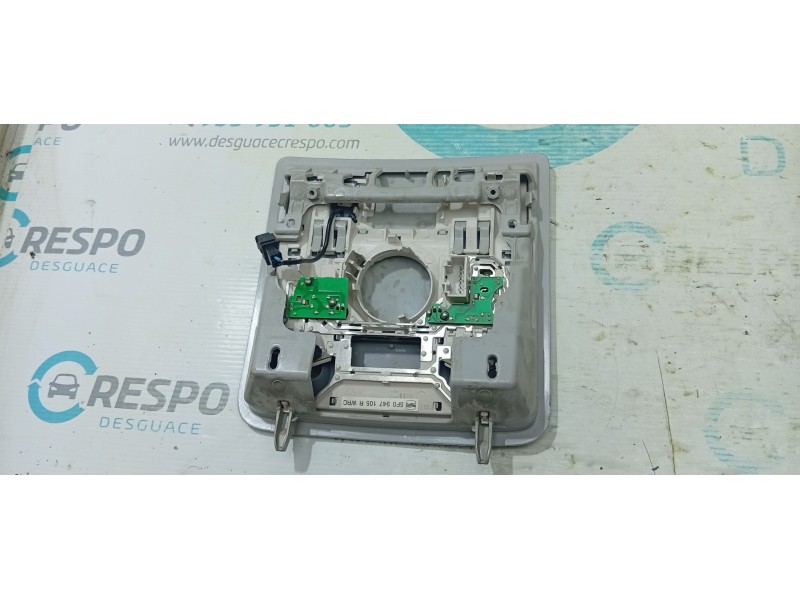 LUZ INTERIOR 5F0947105R  - imagen 2