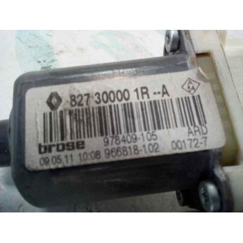 ELEVALUNAS TRASERO DERECHO 827300001R--A  - miniatura 2