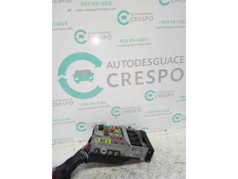 CAJA RELES / FUSIBLES 13222786  - imagen 1