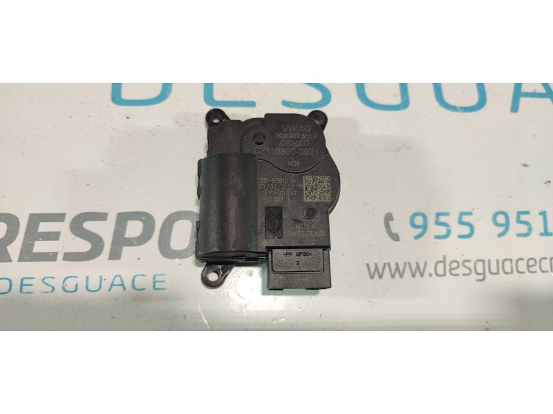 MOTOR APERTURA TRAMPILLAS CLIMATIZADOR 2Q0907511F  - imagen 1