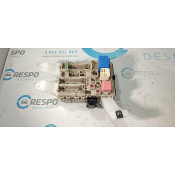 CAJA RELES / FUSIBLES 827300F320 