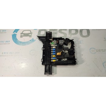 CAJA RELES / FUSIBLES 97061030300  - miniatura 1