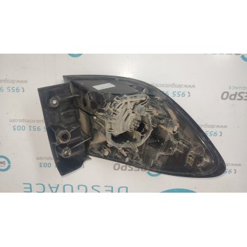 PILOTO TRASERO DERECHO 265506738R  - miniatura 3