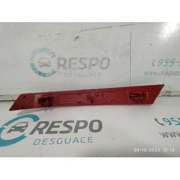 PILOTO TRASERO DERECHO PARAGOLPES 6F0945106  - miniatura 3