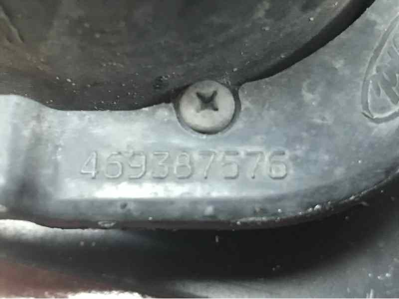 FARO ANTINIEBLA DERECHO 469387576  - imagen 2