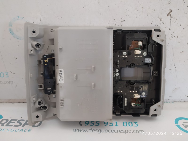 LUZ INTERIOR 5G0868837  - imagen 2