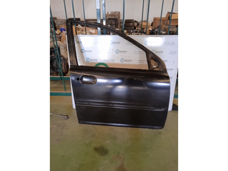 PUERTA DELANTERA DERECHA 30796497  - imagen 3