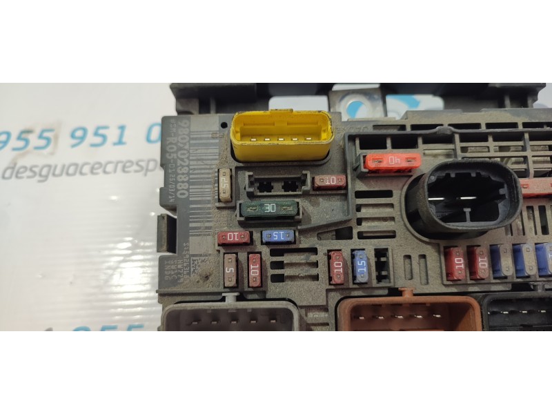 CAJA RELES / FUSIBLES 9807028880  - imagen 2