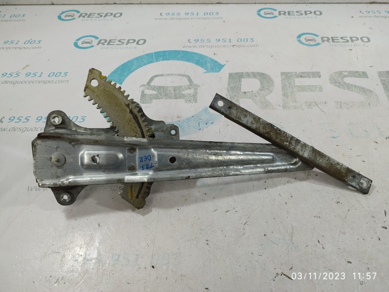 ELEVALUNAS TRASERO DERECHO  - imagen 2