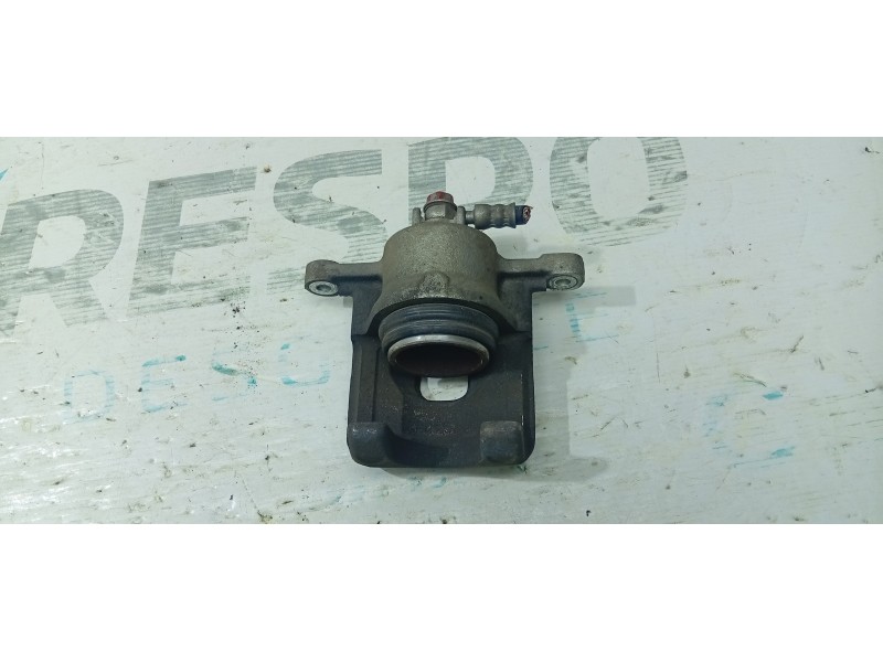 PINZA DE FRENO TRASERA DERECHA  - imagen 1