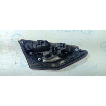 PILOTO TRASERO DERECHO INTERIOR  - miniatura 2