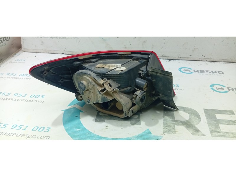 PILOTO TRASERO DERECHO  - imagen 2