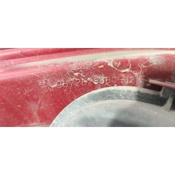 PILOTO TRASERO DERECHO 9672628380  - miniatura 2