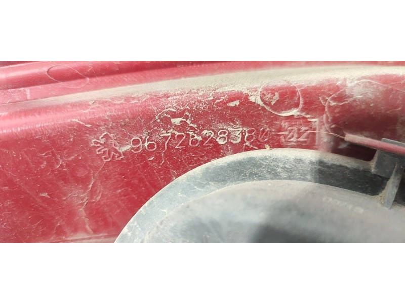 PILOTO TRASERO DERECHO 9672628380  - imagen 2