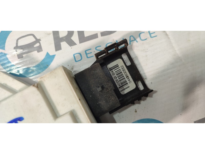 CERRADURA PUERTA DELANTERA DERECHA A01851  - imagen 3