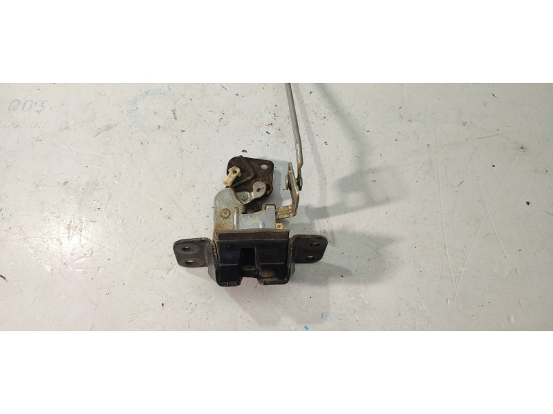 CERRADURA MALETERO / PORTON  - imagen 1