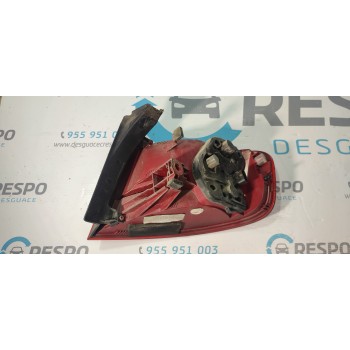 PILOTO TRASERO IZQUIERDO 8K5945095D  - miniatura 2