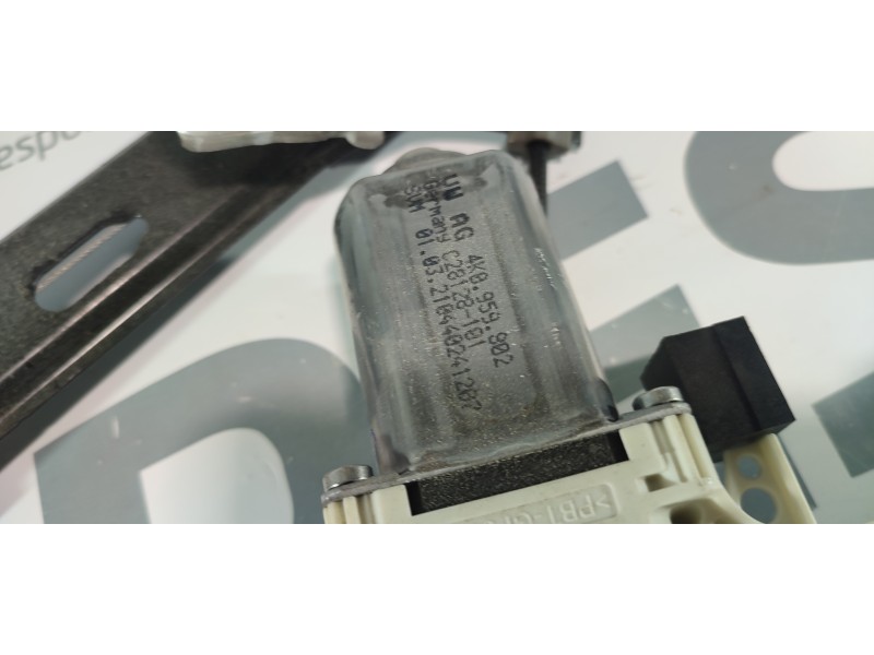 ELEVALUNAS DELANTERO DERECHO 3G0837462C  - imagen 4