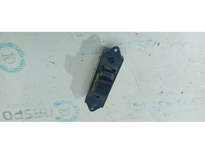 MANDO ELEVALUNAS TRASERO IZQUIERDO C8DD411MB  - imagen 1