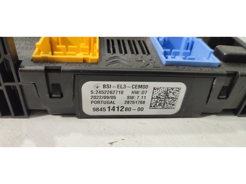 CAJA RELES / FUSIBLES 9845141280  - imagen 2