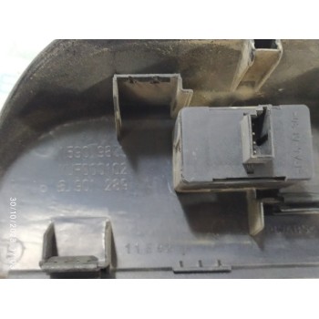 MANDO ELEVALUNAS TRASERO DERECHO  - miniatura 2