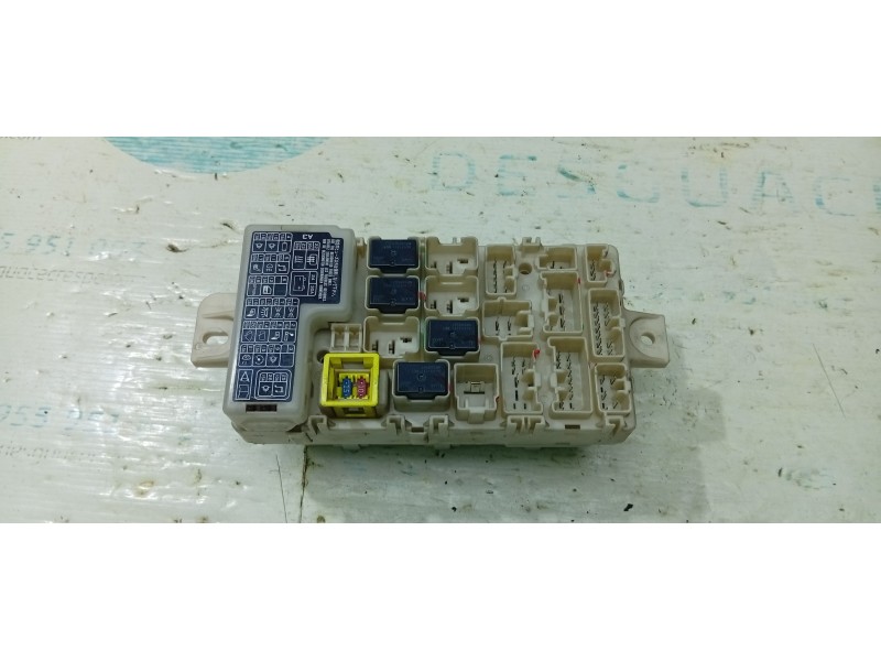 CAJA RELES / FUSIBLES 8637A736  - imagen 1