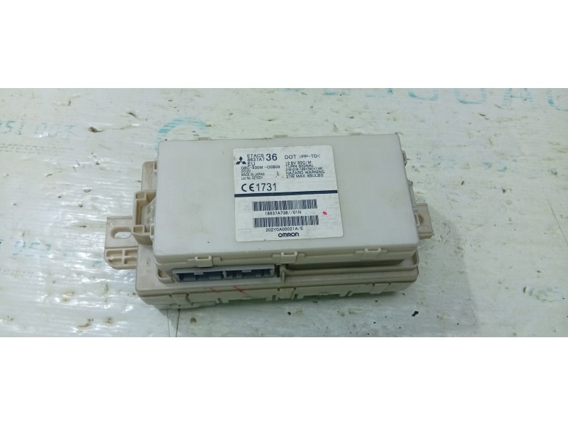 CAJA RELES / FUSIBLES 8637A736  - imagen 2