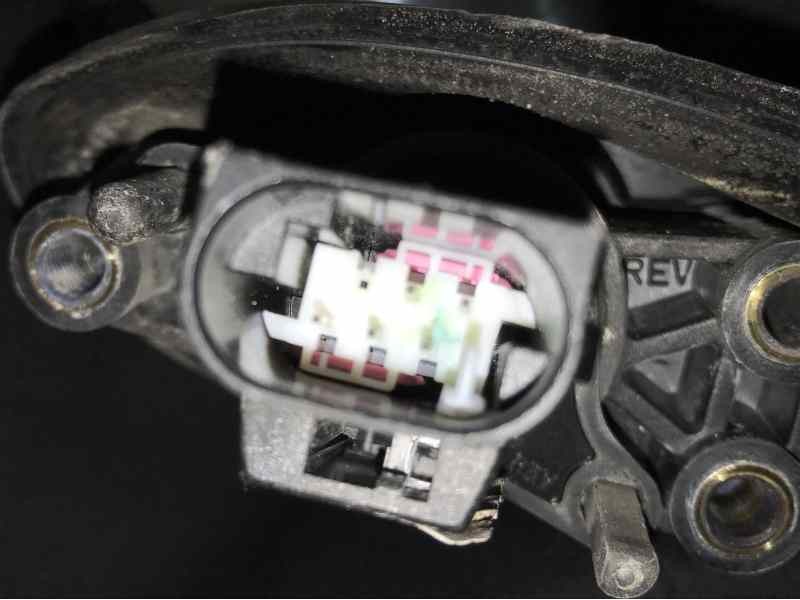 RETROVISOR DERECHO  - imagen 2