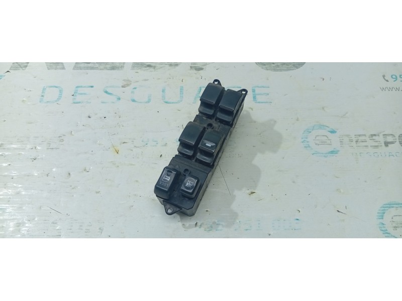 MANDO ELEVALUNAS DELANTERO IZQUIERDO 8608A207  - imagen 1