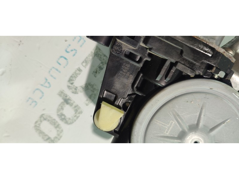 ELEVALUNAS TRASERO DERECHO 8353079J00  - imagen 3