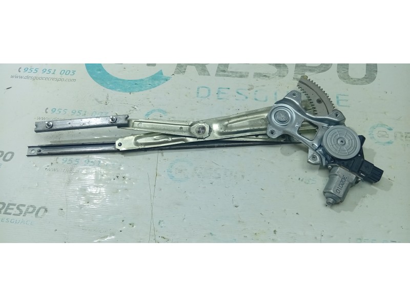 ELEVALUNAS DELANTERO DERECHO  - imagen 1