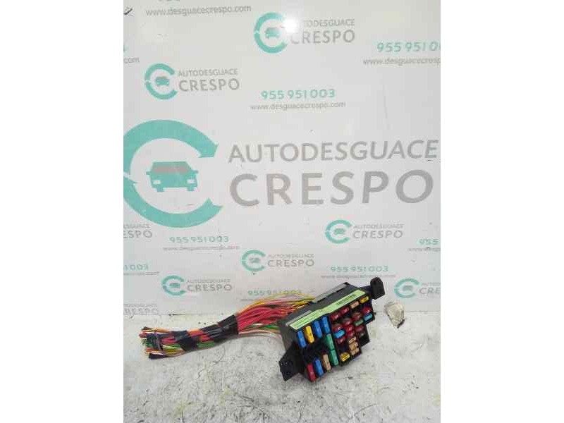 CAJA RELES / FUSIBLES 240184839  - imagen 1