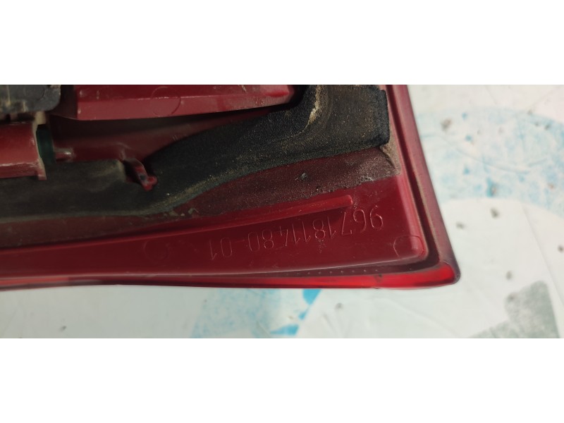 PILOTO TRASERO IZQUIERDO INTERIOR 9671811480  - imagen 3