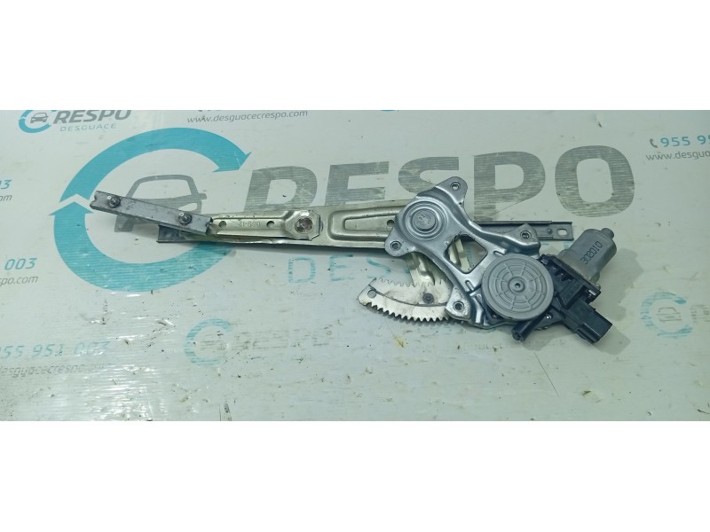 ELEVALUNAS TRASERO DERECHO  - imagen 1