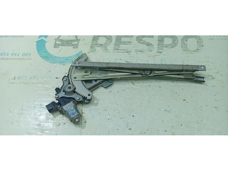 ELEVALUNAS DELANTERO DERECHO  - imagen 1