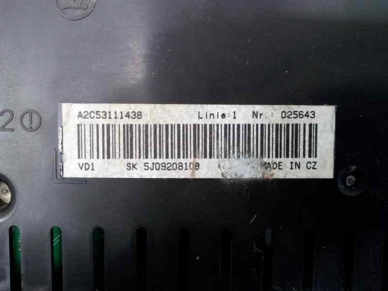 CUADRO INSTRUMENTOS 5J0920810B A2C53111438  - imagen 2