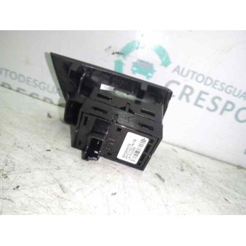 MANDO ELEVALUNAS DELANTERO DERECHO 924194901  - miniatura 3