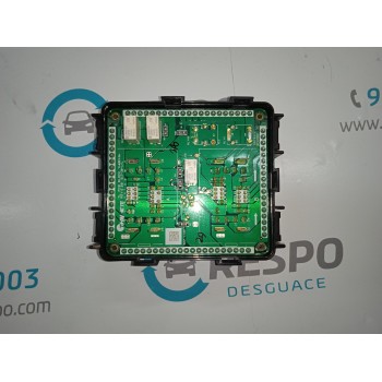 CAJA RELES / FUSIBLES 91950D3230  - miniatura 3