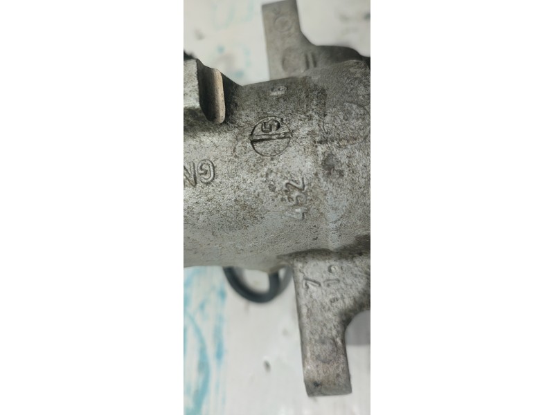 PINZA DE FRENO TRASERA DERECHA  - imagen 2