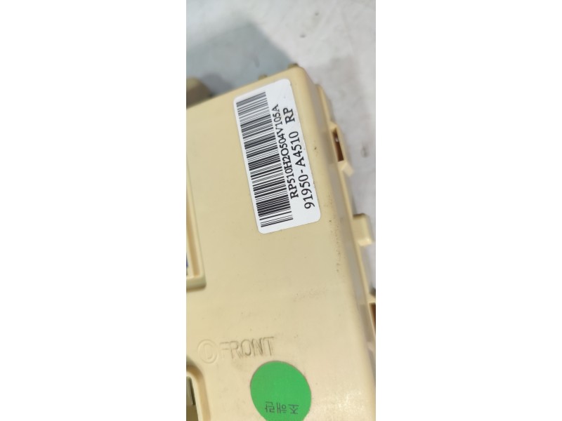 CAJA RELES / FUSIBLES 91950A4510  - imagen 2