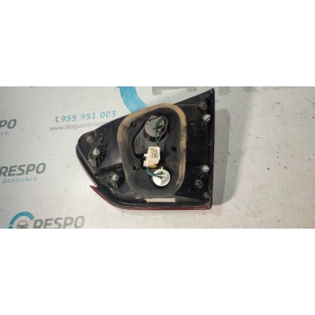 PILOTO TRASERO IZQUIERDO INTERIOR 92403A4  - miniatura 2