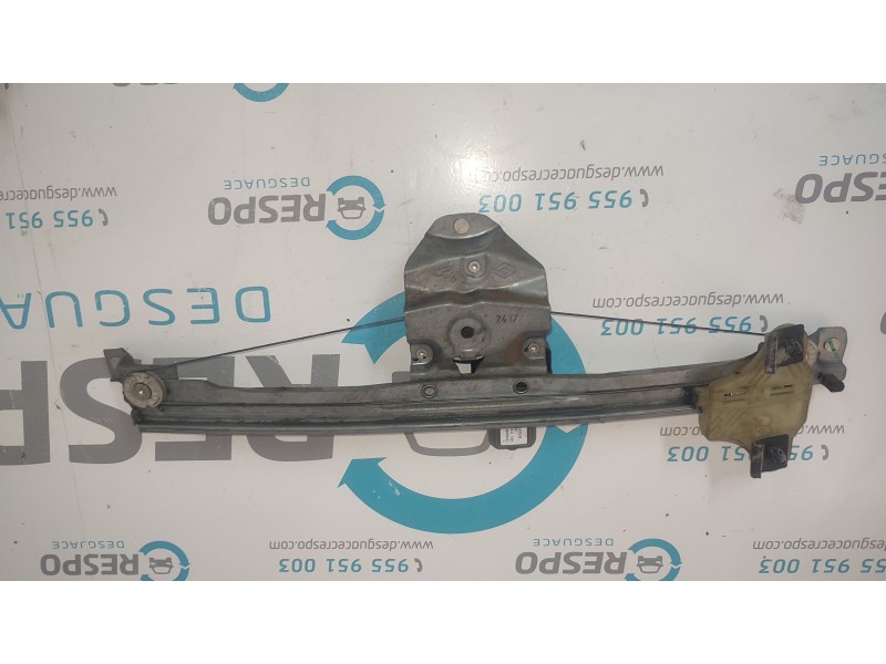 ELEVALUNAS DELANTERO IZQUIERDO 807210269R  - imagen 2