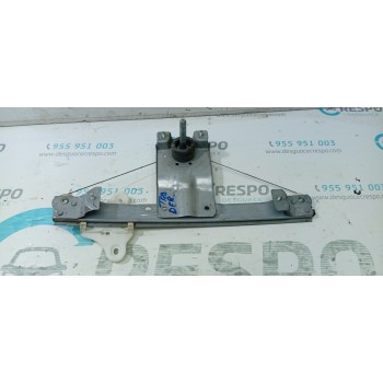 ELEVALUNAS TRASERO DERECHO 827003722R 