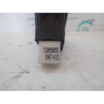 MANDO ELEVALUNAS TRASERO DERECHO 5J0959855  - miniatura 2